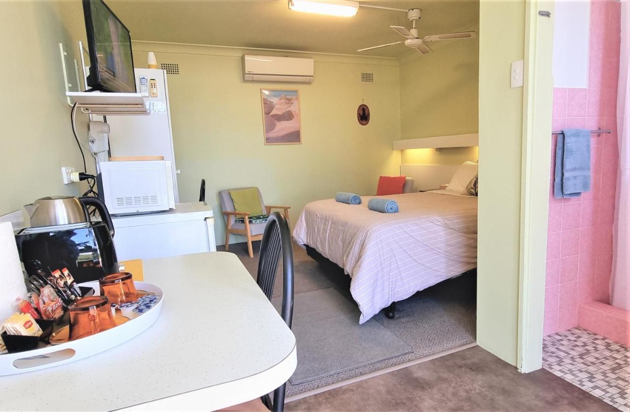 Mollymook Ocean View Motel Rewards Longer Stays -Over 18S Only (Adults Only) Exterior foto